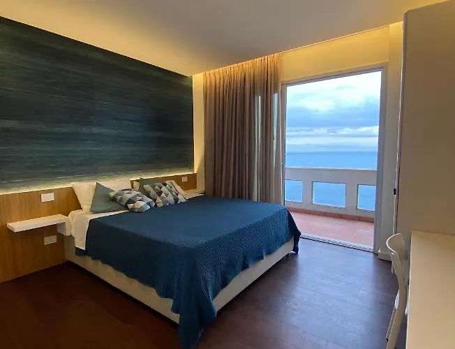 Bed & Breakfast Sul Mare 4*